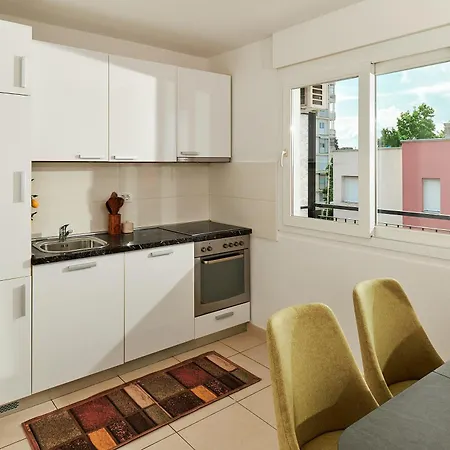 Luxury Mind Center Apartment *