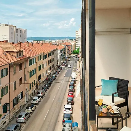 Luxury Mind Center Apartment Split